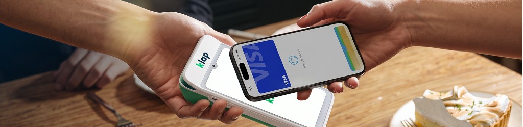 Pago sin contacto con terminal Klap en un restaurante